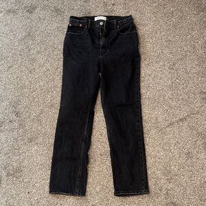 Abercrombie & Fitch Black Cropped Ankle Jeans